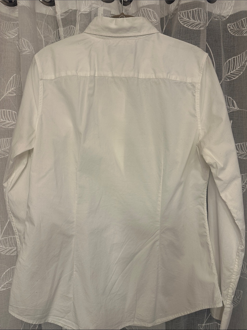 Banana Republic White Button-Front Dress Shirt with Subtle Ruffle Placket - Picture 8 of 8